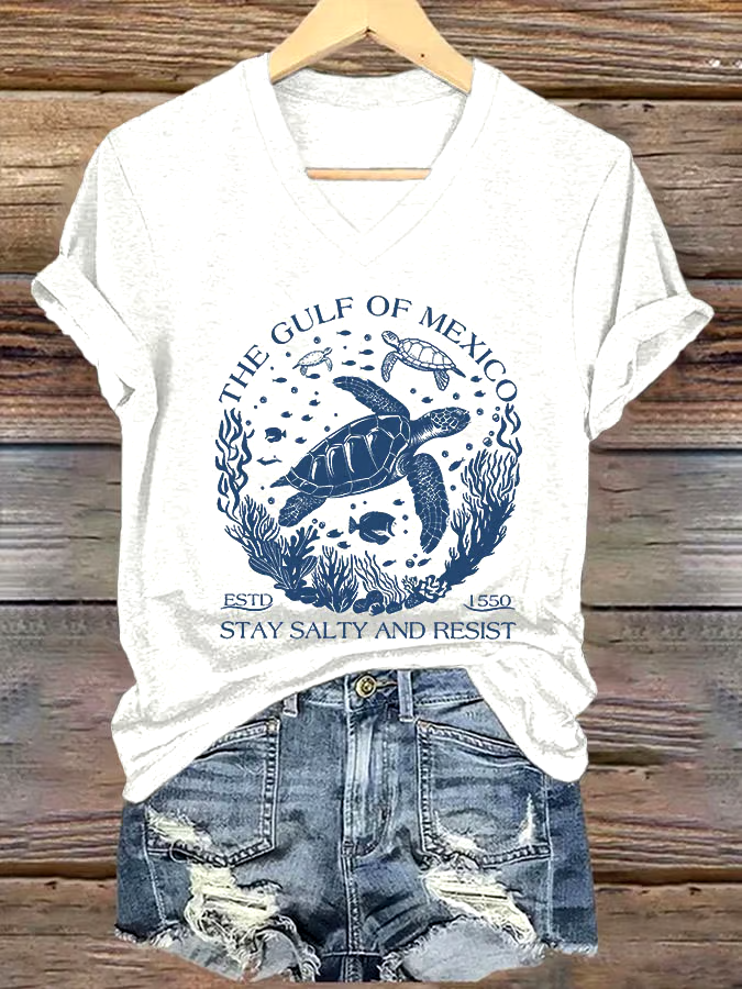 🌊Buy 3 get 12% off丨Women's The Gulf Of Mexico Printed V Neck T-shirt 🌊Buy 3 get 12% off丨Women's The Gulf Of Mexico Printed V Neck T-shirt