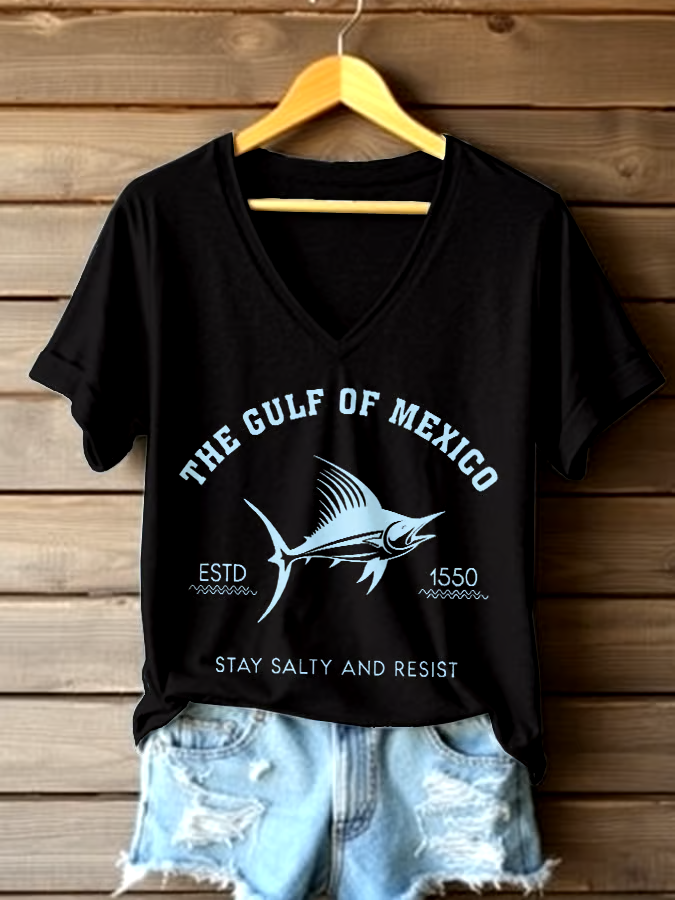 🌊Buy 3 get 12% off丨Women's Gulf Of Mexico Printed V Neck T-shirt 🌊Buy 3 get 12% off丨Women's Gulf Of Mexico Printed V Neck T-shirt