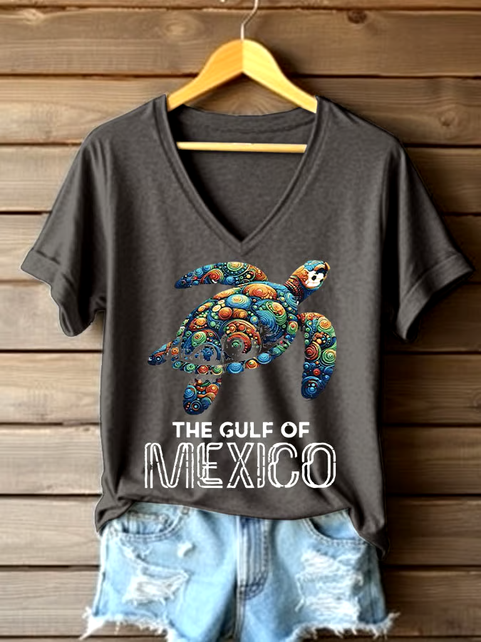 🌊Buy 3 get 12% off丨Women's Sea Turtle The Gulf Of Mexico Printed V Neck T-shirt 🌊Buy 3 get 12% off丨Women's Sea Turtle The Gulf Of Mexico Printed V Neck T-shirt