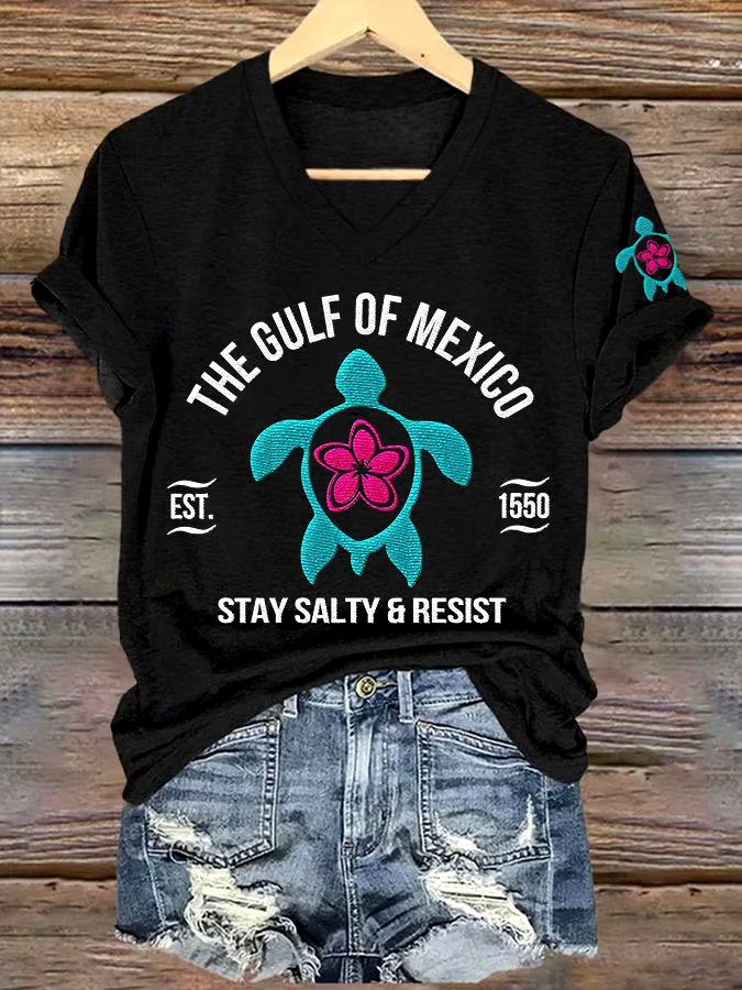 🌊Buy 3 get 12% off丨Women's Gulf Of Mexico Printed V Neck T-shirt 🌊Buy 3 get 12% off丨Women's Gulf Of Mexico Printed V Neck T-shirt