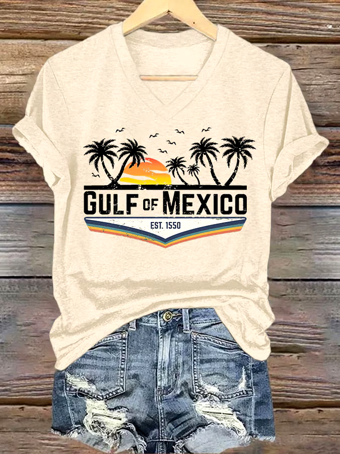 🌊Buy 3 get 12% off丨Women's Gulf Of Mexico Printed V Neck T-Shirt 🌊Buy 3 get 12% off丨Women's Gulf Of Mexico Printed V Neck T-Shirt