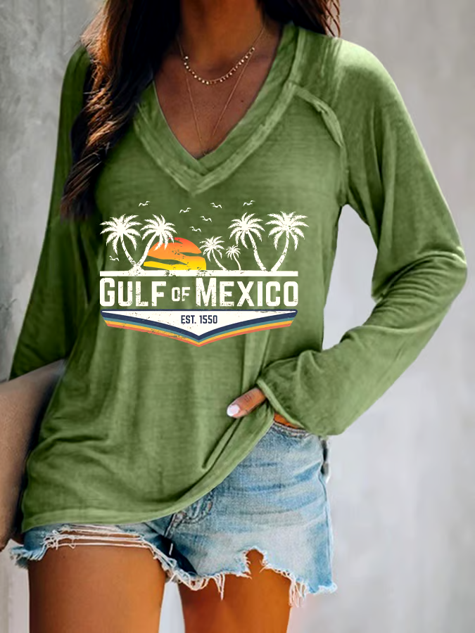 🌊Buy 3 get 12% off丨Women's Gulf Of Mexico Print V Neck T-Shirt 🌊Buy 3 get 12% off丨Women's Gulf Of Mexico Print V Neck T-Shirt