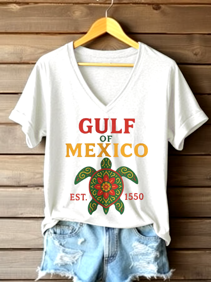 🌊Buy 3 get 12% off丨Women's Sea Turtle The Gulf Of Mexico Printed V Neck T-shirt 🌊Buy 3 get 12% off丨Women's Sea Turtle The Gulf Of Mexico Printed V Neck T-shirt