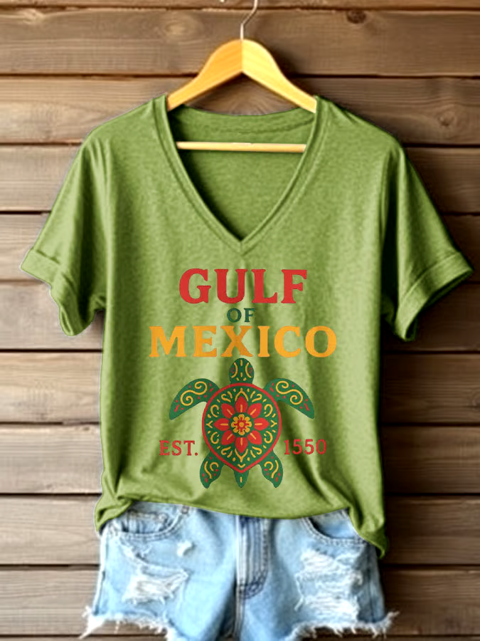 🌊Buy 3 get 12% off丨Women's Sea Turtle The Gulf Of Mexico Printed V Neck T-shirt 🌊Buy 3 get 12% off丨Women's Sea Turtle The Gulf Of Mexico Printed V Neck T-shirt