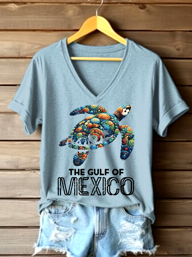 🌊Buy 3 get 12% off丨Women's Sea Turtle The Gulf Of Mexico Printed V Neck T-shirt