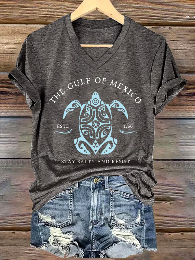 🌊Buy 3 get 12% off丨Women's Gulf Of Mexico Printed V Neck T-Shirt 🌊Buy 3 get 12% off丨Women's Gulf Of Mexico Printed V Neck T-Shirt